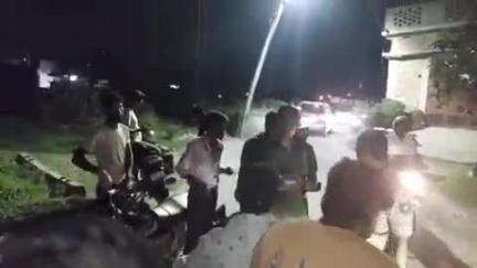 मुशहरी: राम दयालु नगर स्टेशन के पास पुलिस ने रात्रि में चलाया वाहन जांच अभियान, ₹15 हजार का चालान काटा