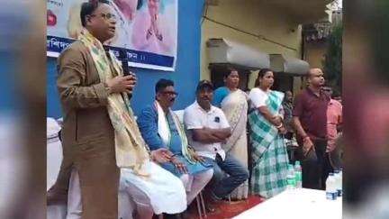 জাঙ্গিপাড়া: সাংসদ কল্যাণ ব্যানার্জীর সাংসদ উন্নয়ন তহবিল হইতে প্রাপ্ত অর্থে নির্মিতপুর রশিদপুর পালপাড়া আইসিডিএস সেন্টারের উদ্বোধন