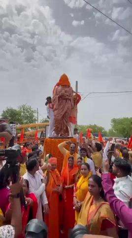 सांगानेर: हरिपुरा में विराजी लोकमाता अहिल्याबाई, सिविल लाइंस विधायक गोपाल शर्मा और महापौर कुसुम यादव ने किया प्रतिमा का अनावरण