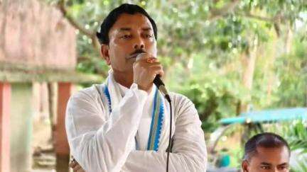 কেতুগ্রাম ২: বিধানসভা নির্বাচনকে সামনে রেখে তৃণমূল কংগ্রেসের কর্মী বৈঠক করা হল কেতুগ্রামে, উপস্থিত বিধায়ক শেখ শাহনওয়াজ