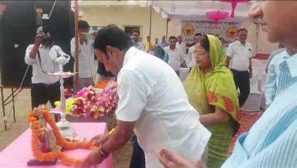 पन्ना: छत्रसाल स्टेडियम में समर कैंप का भव्य समापन, 450 बच्चों ने दिखाए हुनर, अतिथि भी रह गए दंग