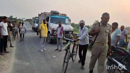 भरगामा: बजरंग दल ने पशु लदे दो वाहनों को पकड़ा, भरगामा पुलिस के हवाले किया, 23 मवेशी जब्त