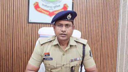 जशपुर: जशपुर पुलिस का विशेष अभियान, 49 प्रवासियों की जांच और 3 मकान मालिकों पर कार्रवाई को लेकर एएसपी अनिल सोनी ने दी जानकारी