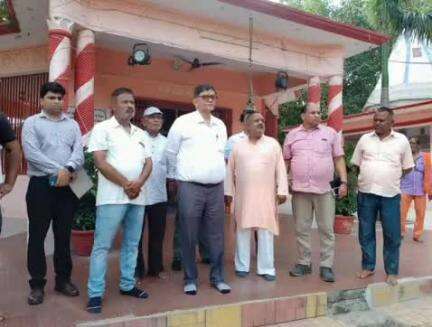 बीसलपुर: गोमती उद्गम स्थल का डीएम ने किया निरीक्षण, अविरल धारा बहाने और सौंदर्यीकरण के लिए अधिकारियों से की चर्चा