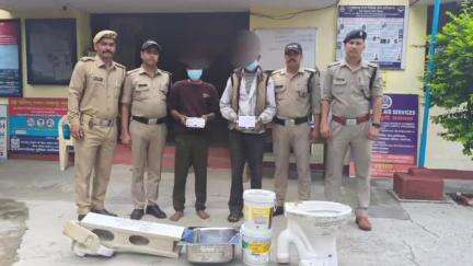 बागेश्वर: बैजनाथ क्षेत्र में लूट की घटना को अंजाम देने वाले दो आरोपियों को पुलिस ने गिरफ्तार किया, भेजा अल्मोड़ा जेल