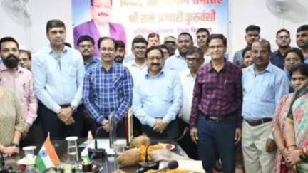 मस्तुरी: अपर कलेक्टर कुरूवंशी सहित कई अधिकारियों को दी गई विदाई, हुए सेवानिवृत्त