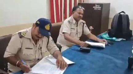 पनागर: झुन्नी लाल सरपंच तिराहे के समीप अवैध रूप से सट्टा पर्ची लिखने के मामले में पुलिस ने एक आरोपी को पकड़ा