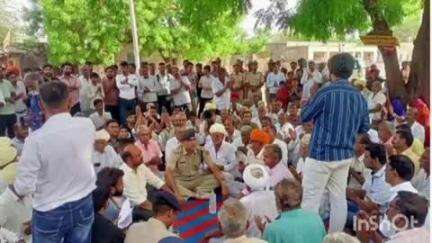 सिरोही: सिरोही के मनोरा गांव में चोरी को लेकर ग्रामीणों में आक्रोश, एसपी अनिल कुमार ने गांव का किया सर्वे