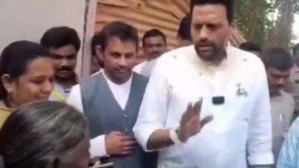 కర్నూలు: పింఛన్లు పంపిణీ చేసిన మంత్రి టీజీ భరత్