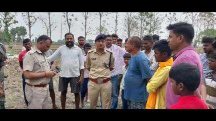 रफीगंज: बीबीपुर में 50 वर्षीय व्यक्ति की हत्या कर शव को छुपाया गया, जांच में जुटी पुलिस