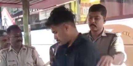 കൊല്ലം: 190 ഗ്രാം എം.ഡി.എം.എയുമായി കൊല്ലം സ്വദേശി അമരവിള ചെക്ക്പോസ്റ്റിന് സമീപം ടൂറിസ്റ്റ് ബസിൽ നിന്ന് പിടിയിൽ