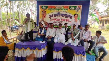গড়বেতা ৩: গড়বেতা তিন নম্বর ব্লকের, নবকোলা তৃণমূল কংগ্রেসের উদ্যোগে বুথ কর্মী সম্মেলনে উপস্থিত রাজ্যের প্রতিমন্ত্রী