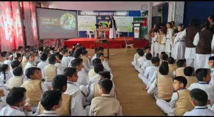 पौड़ी: गढ़वाल वन प्रभाग पौड़ी ने अंतरराष्ट्रीय गुलदार दिवस के अवसर पर चलाया जागरूकता कार्यक्रम