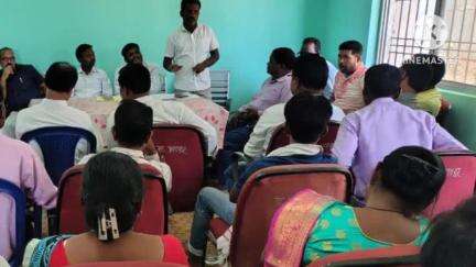 मांडर: मांडर प्रखंड कांग्रेस कार्यालय में रांची में संविधान बचाओ रैली को लेकर प्रखंड कांग्रेस कमेटी की बैठक हुई