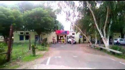 रायपुर: रायपुर क्षेत्र में विवाहिता के साथ दुष्कर्म का मामला, पुलिस ने 1 आरोपी के खिलाफ मामला दर्ज कर पीड़िता का मेडिकल कराया