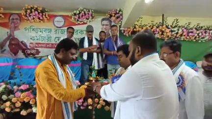 কালনা ২: পশ্চিমবঙ্গ রাজ্য সরকারি কর্মচারি ফেডারেশন VRP-দের জেলা সম্মেলন অনুষ্ঠিত হল কালনার মানসী লজে