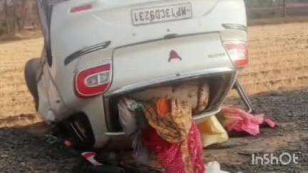 पिपलोदा: कालूखेड़ा-सेमलिया रोड पर कार के अनियंत्रित होकर पलटने से 3 लोग हुए घायल