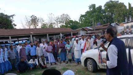 ধুবুৰী ভাগ: নয়াহাট আৰু আটানিত অসম গণ পৰিষদ দলৰ নিৰ্বাচনী প্ৰচাৰ,উপস্থিত প্ৰাঃ মন্ত্ৰী মহিবুল হক