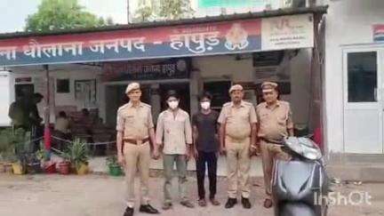 धौलाना: थाना धौलाना पुलिस ने चेकिंग के दौरान दो वाहन चोरों को किया गिरफ्तार, जिनके कब्जे से चोरी की गई स्कूटी बरामद