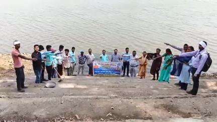 नारायणगंज: ग्राम पटेहरा में मध्य प्रदेश जन अभियान परिषद ने 'जल गंगा संवर्धन' अभियान के तहत तालाब में किया श्रमदान