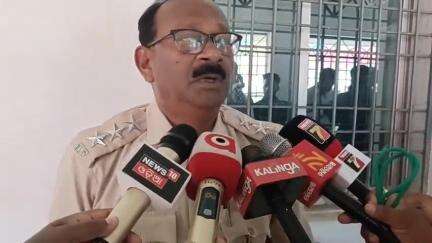 କଣ୍ଟାବାଞ୍ଜି: ଜଏତରା ସେକ୍ସନ ଅଞ୍ଚଳ ରେ 35ଟିକିଆ ହାତୀ ପଲ ଥିବା ନେଇ ପ୍ରତିକ୍ରିୟା ରଖିଲେ ମୁରିବାହାଲ ରେଞ୍ଜର ଶିବପ୍ରସାଦ ନାଏକ