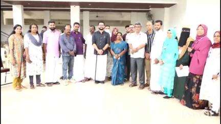 പട്ടാമ്പി: കൊപ്പം എ സോൺ ഓഡിറ്റോറിയത്തിൽ ഹജ്ജ് വാക്സിനേഷൻ ക്യാമ്പ് നടത്തി, മുഹമ്മദ് മുഹ്സിൻ എം.എൽ.എ പങ്കെടുത്തു