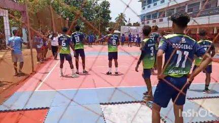 പട്ടാമ്പി: ഡോഡ്ജ്ബോൾ നാഷണൽ ചാമ്പ്യൻഷിപ്പിന് മുതുതല എ.യു.പി സ്കൂളിൽ ആവേശകരമായ തുടക്കം