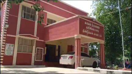 குஜிலியம்பாறை: D.கூடலூர் லந்தக்கோட்டை பிரிவில் வேன் மோதியதில் மூதாட்டி பலி