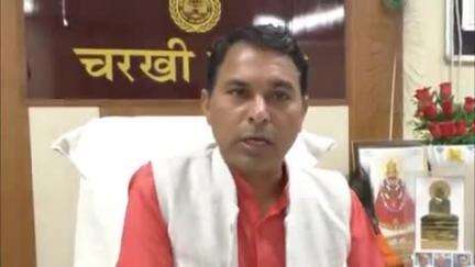 चरखी दादरी: चरखी दादरी में नगर परिषद विकास कार्यों को तेजी से पूरा कर रही है, प्रत्येक वार्ड में हो रहा कार्य: बख्शीराम सैनी