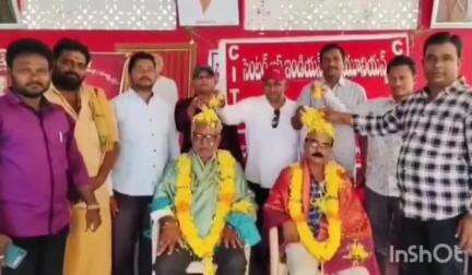 ప్రభుత్వ జర్నలిస్టులకు ఆరోగ్య భీమా కల్పించాలి ఏపీ గిరిజన సంఘాల ఐక్యవేదిక అధ్యక్షులు శీను నాయక్