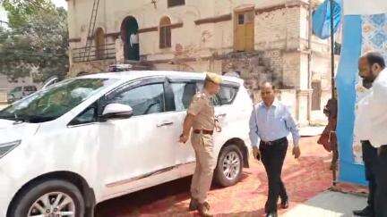 अमरिया: अमरिया में संपूर्ण समाधान दिवस में डीएम और एसपी ने फरियादियों की सुनीं समस्याएं