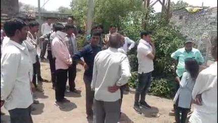 पिड़ावा: चछलाव में बिजली के करंट से बकरी की मौत, एक युवक को भी लगा करंट का झटका