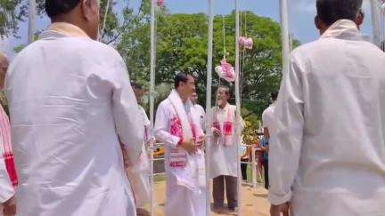সোণাৰি: চুকাফা চকিয়াল যুৱ সমাজৰ উদ্যোগত নৱম বাৰ্ষিক ৰঙালী বিহু সন্মিলনৰ শুভাৰম্ভ অনুষ্ঠানত অংশগ্ৰহণ বিধায়ক ধৰ্মেশ্বৰ কোঁৱৰৰ