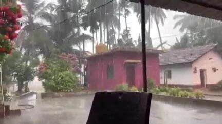 ಅಂಕೋಲ: ಪಟ್ಟಣದಲ್ಲಿ ಭಾರಿ ಪ್ರಮಾಣದ ಅಕಾಲಿಕ ಮಳೆ