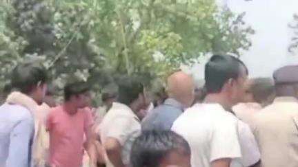 मीनापुर: छपरा बस यात्री पड़ाव के पास स्कार्पियो और कार की टक्कर, चार लोग घायल