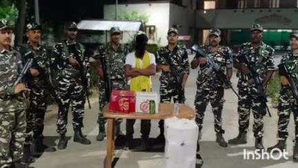 हरलाखी: गंगौर एसएसबी कैम्प के जवानों ने 168 बोतल शराब के साथ एक धंधेबाज को बाइक सहित गिरफ्तार किया