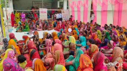 पतरघट: पतरघट में महिला संवाद कार्यक्रम आयोजित, कई महिलाओं ने रखी अपनी बातें, सरकार द्वारा चलाए जा रहे जागरूकता अभियान