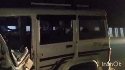 कांकेर: कांकेर के सिंगारभाट के पास खड़ी ट्रक में बोलेरो वाहन जा टकराई, एक की हुई मौत