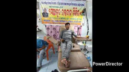 ରାଇରଙ୍ଗପୁର ସହର: ଓଡିଶା କେମିଷ୍ଟ ଏବଂ ଡ୍ରଗ୍ସ ଆସୋସିଏସନ ଦ୍ବାରା ରାଇରଙ୍ଗପୁର ଠାରେ  ଆୟୋଜିତ ସ୍ବେଚ୍ଛାକୃତ ରକ୍ତଦାନ ଶିବିରରେ ରେ ଯୋଗ ଦେଲେ ସାଂସଦ