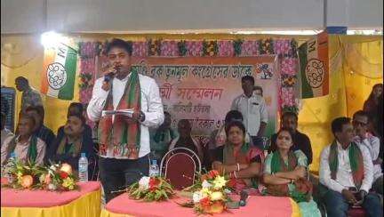 ঝালদা ১: বাঘমুন্ডি ব্লক তৃণমূল কংগ্রেসের ডাকে কর্মী সম্মেলন অনুষ্ঠিত হলো কালিমাটি হাটতলাতে, উপস্থিত প্রাক্তন মন্ত্রী