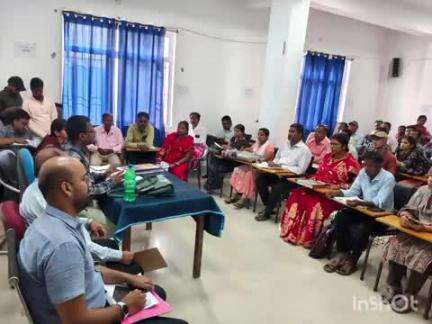 बरियारपुर: प्रखंड कल्याण पदाधिकारी ने विकास मित्रों के साथ बैठक की