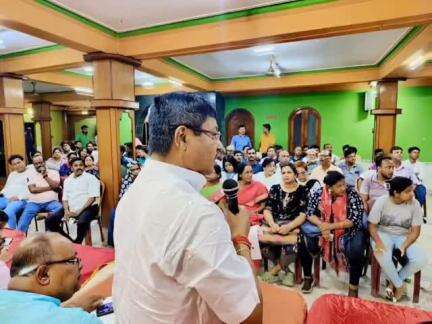 ডোমজুড়: হাওড়া ডোমজুড় কেন্দ্র তৃণমূল কংগ্রেসের পক্ষ থেকে ভোটার লিস্ট সংশোধনী বিষয় নিয়ে বিশেষ গুরুত্বপূর্ণ বৈঠক শলপে