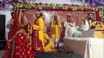 सोहागपुर: ग्राम लांघा बम्होरी में शतचंडी महायज्ञ में श्री राम कथा के दौरान भगवान राम और माता जानकी का विवाह संपन्न हुआ