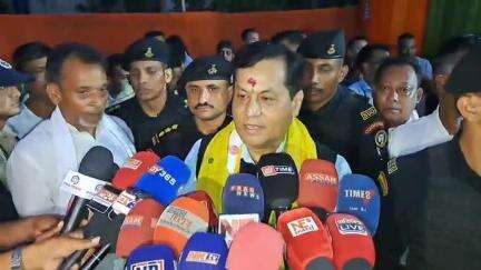 ধুবুৰী ভাগ: পঞ্চায়ত নিৰ্বাচন সন্দৰ্ভত শালকোচাত প্ৰতিক্ৰিয়া কেন্দ্ৰীয় মন্ত্ৰী সৰ্বানন্দ সনোৱালৰ