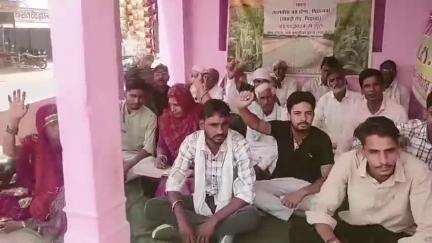 सूरजगढ़: लाल चौक पर धरने पर बैठे किसानों ने किया बड़ा एलान, 15 मई को उपराष्ट्रपति जगदीप धनखड़ के पैतृक गांव किठाना में देंगे धरना