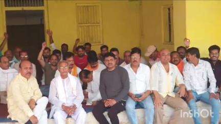 भैंसदेही: नगर के व्यापारियों ने आतंकवाद के खिलाफ मोर्चा खोला, SDM को सौंपा ज्ञापन