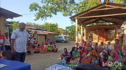 বিশ্বনাথ: বিহালীৰ কেটেলা চাহ বাগিচাত বিভিন্ন ৰোগৰ ভেঁকুৰৰ বিষক্ৰিয়াৰ সম্পৰ্কত সজাগতা সভা সম্পন্ন, জিলা মেলেৰিয়া বিষয়াৰ অংশগ্ৰহণ