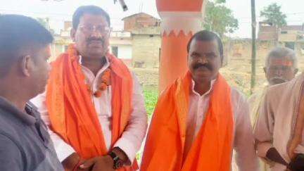 रफीगंज: रफीगंज के बीबीपुर में तीन दिवसीय श्री शिव परिवार प्राण प्रतिष्ठा समारोह के अवसर पर यज्ञ हुआ संपन्न