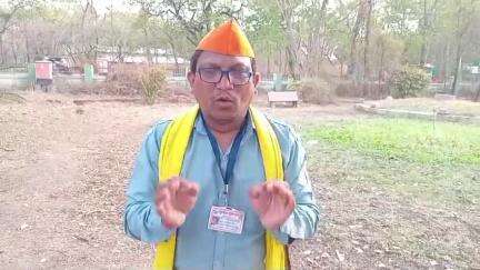 यवतमाळ: अतिक्रमीत फुटपाथवर व्यवसाय कर नगर परिषदेने चढवला हातोडा,गुरुदेव युवा संघाची सर्विस रोड मोकळे करण्याची मागणी #Jansamasya