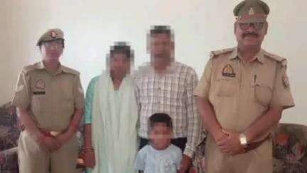 पडरौना: कुशीनगर पुलिस ने मिशन शक्ति के तहत परिवार परामर्श केन्द्र की पहल से टूटा रिश्ता जोड़ा, पति-पत्नी में हुआ सुलह